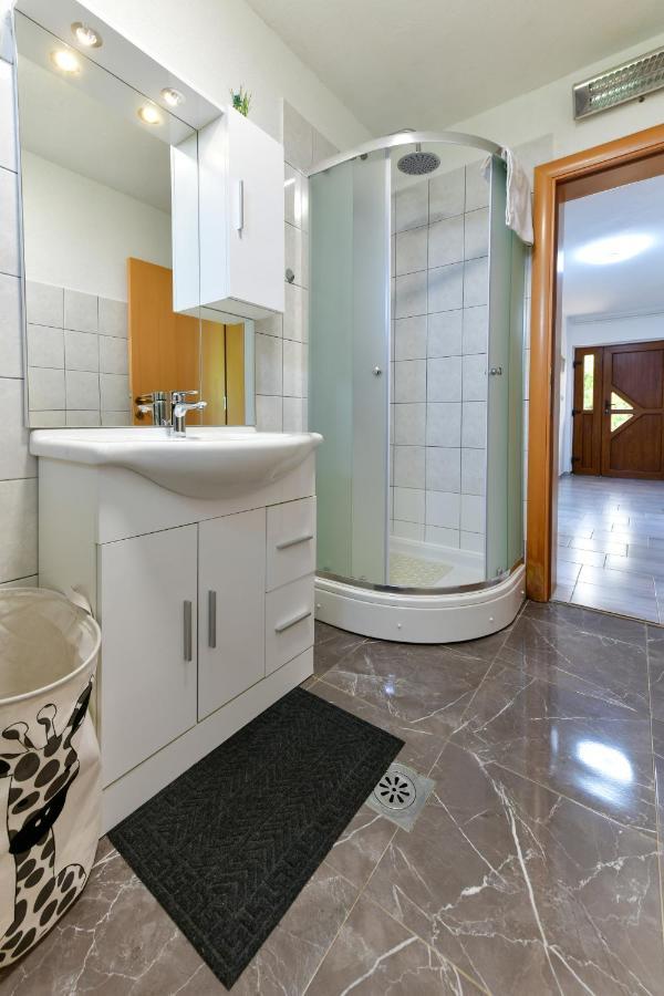 Apartman Plum Plitvice Dreznik Grad Ngoại thất bức ảnh